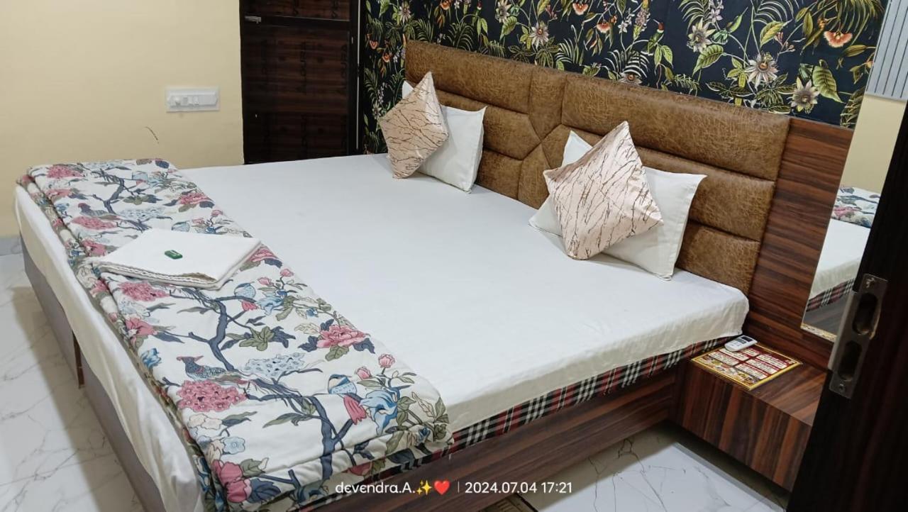 Hotel Ganga Sagar Ujjain Zewnętrze zdjęcie